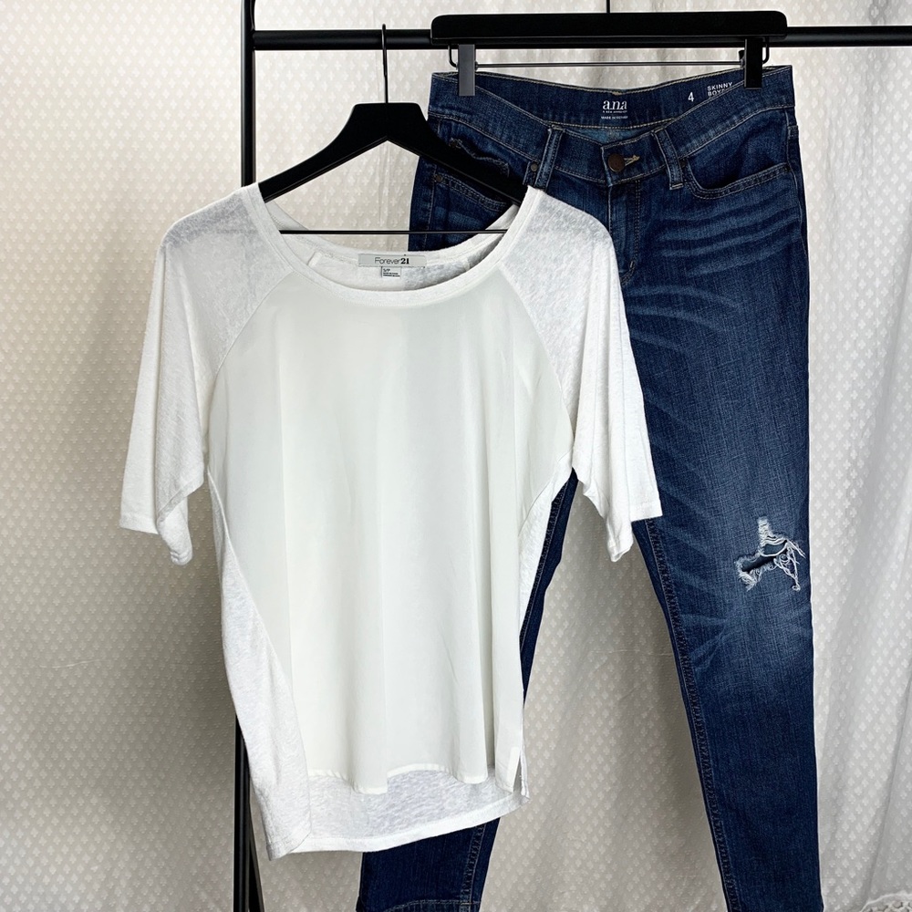 Forever 21 White 3/4 Sleeve Small